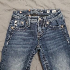 Girls size 10 miss me capris